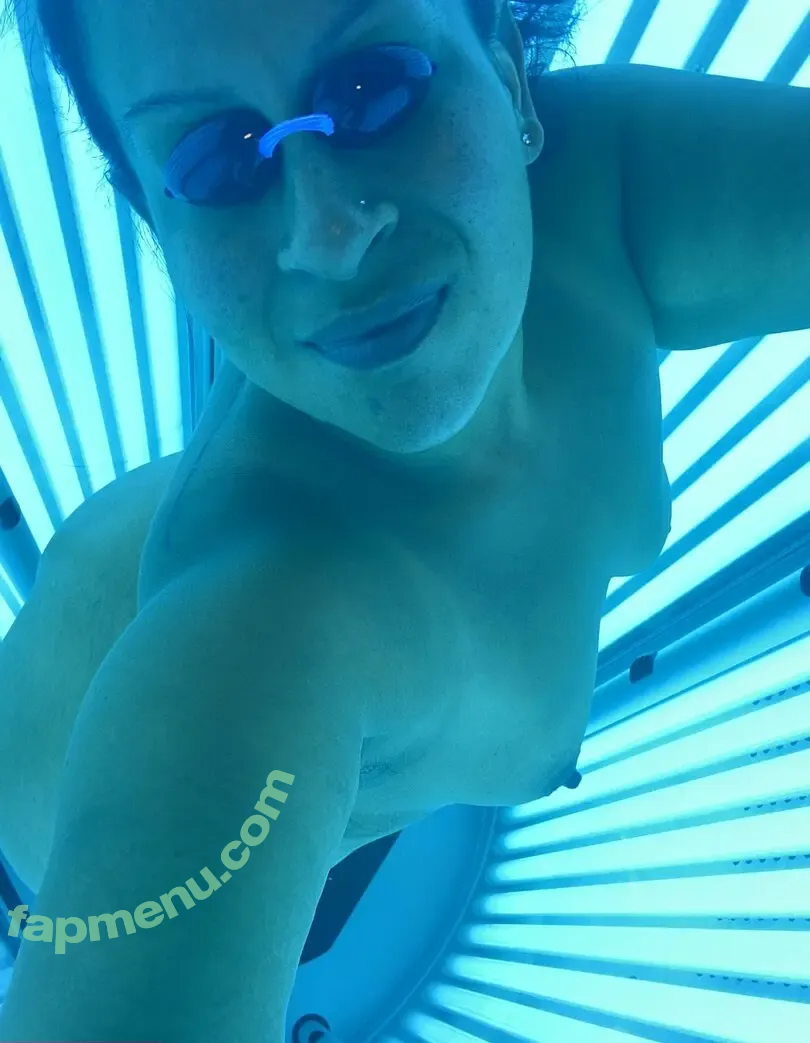 Comefollowsarah Sarah nude photo #0031 (comefollowsarah / sarah_soles)