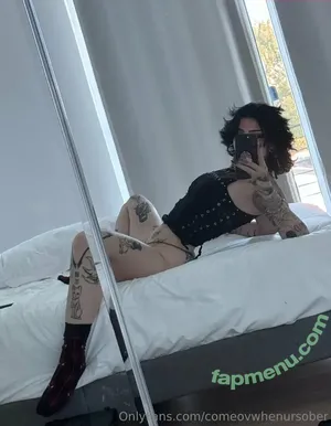  nude photo #0003