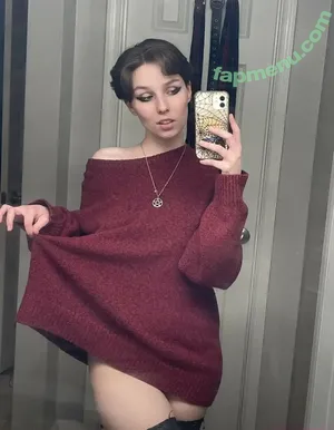 ComfyGrimRose / comfygrimmz nude photo #0015