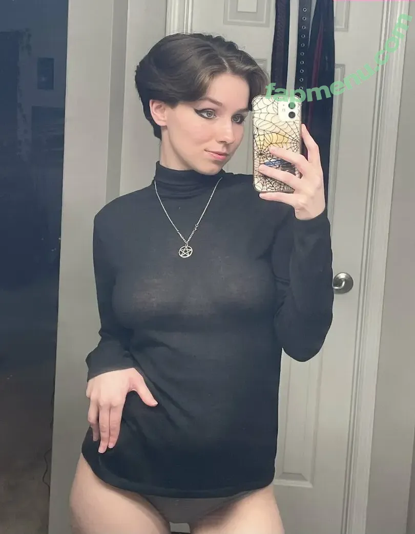 ComfyGrimRose nude photo #0012 (comfygrimmz)