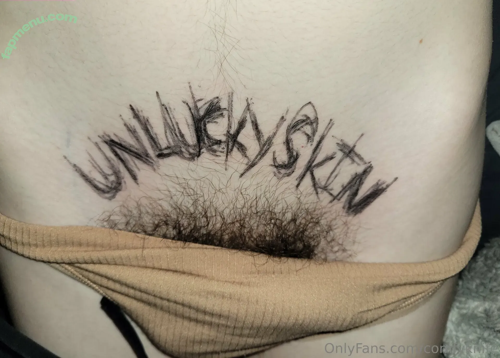 comfyknife nude photo #0014 (comfyknife)