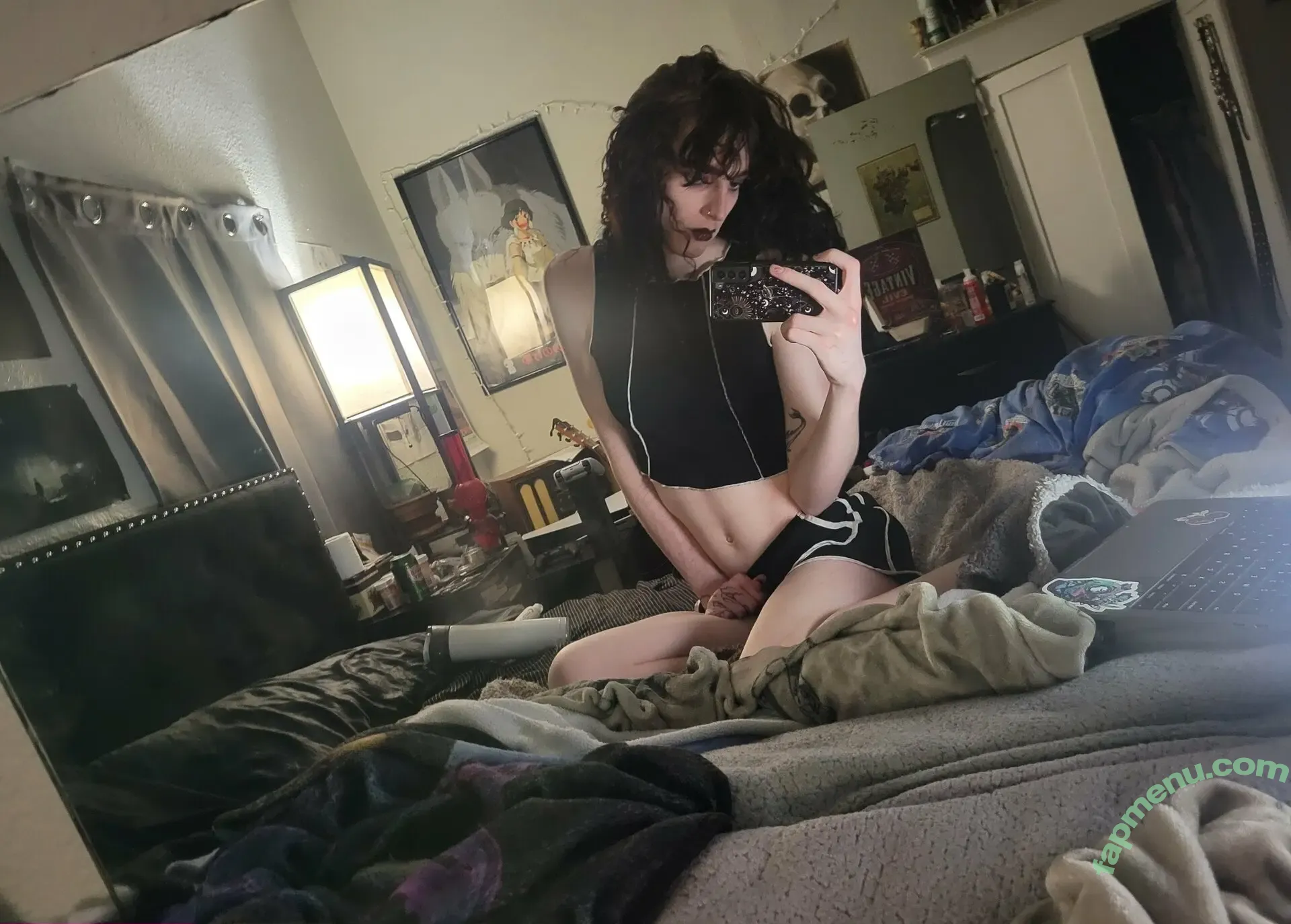 comfyknife nude photo #0023 (comfyknife)