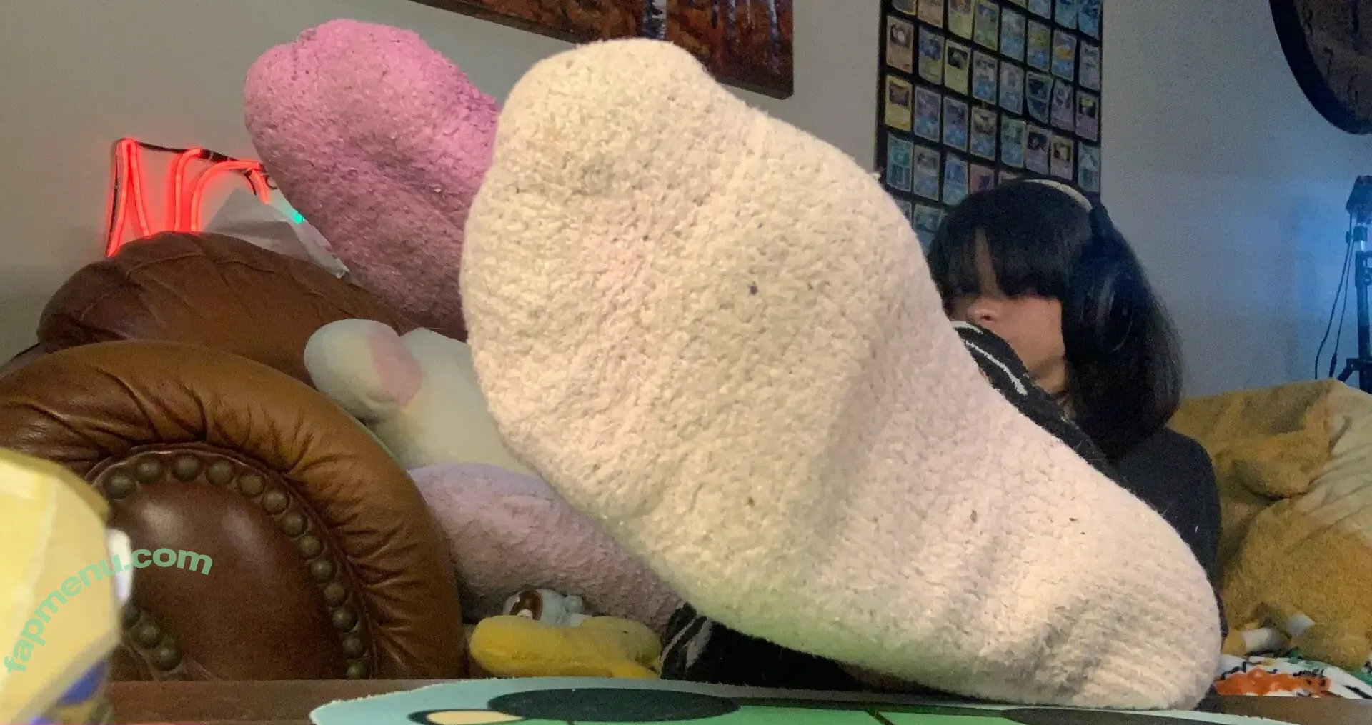 comfyqueen nude photo #0261 (cuf_comfy_queen)