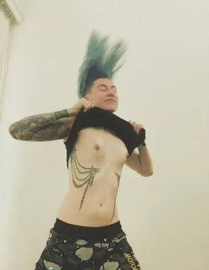 Comicbookgirl19 / DanikaXIX / pirateflagnislandgirl nude photo #0158