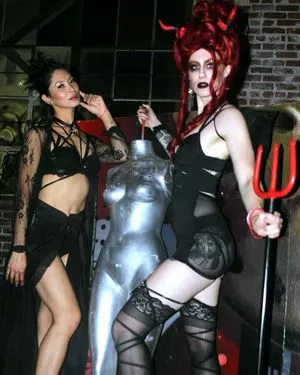 Comicbookgirl19 / DanikaXIX / pirateflagnislandgirl nude photo #0159