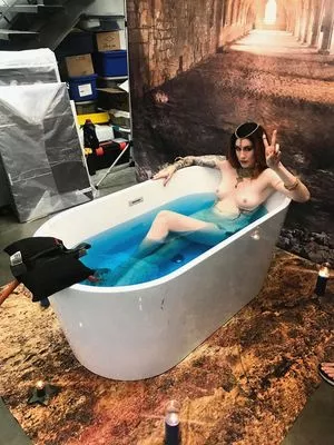 Comicbookgirl19 / DanikaXIX / pirateflagnislandgirl nude photo #0173