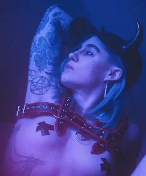 Comicbookgirl19 / DanikaXIX / pirateflagnislandgirl nude photo #0188