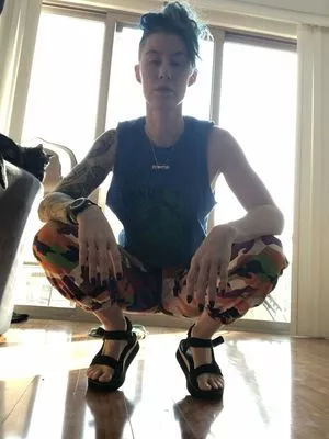 Comicbookgirl19 / DanikaXIX / pirateflagnislandgirl nude photo #0208