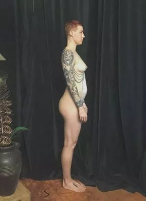 Comicbookgirl19 / DanikaXIX / pirateflagnislandgirl nude photo #0246