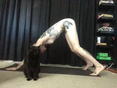 Comicbookgirl19 / DanikaXIX / pirateflagnislandgirl nude photo #0292