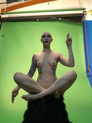 Comicbookgirl19 / DanikaXIX / pirateflagnislandgirl nude photo #0303