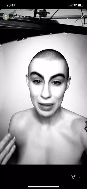 Comicbookgirl19 / DanikaXIX / pirateflagnislandgirl nude photo #0317