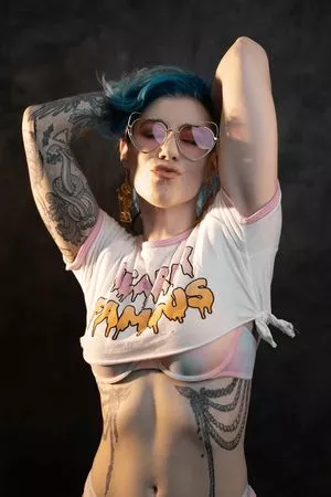 Comicbookgirl19 / DanikaXIX / pirateflagnislandgirl nude photo #0362