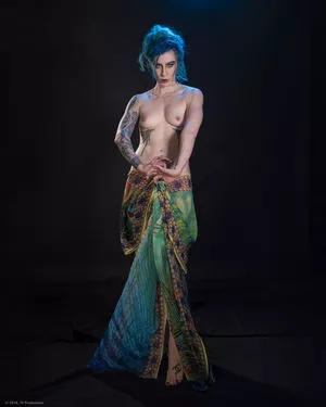 Comicbookgirl19 / DanikaXIX / pirateflagnislandgirl nude photo #0419