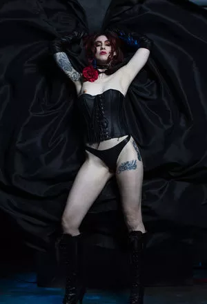 Comicbookgirl19 / DanikaXIX / pirateflagnislandgirl nude photo #0466