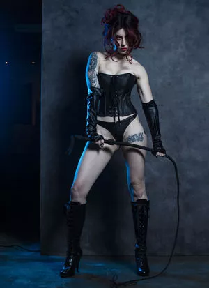 Comicbookgirl19 / DanikaXIX / pirateflagnislandgirl nude photo #0473