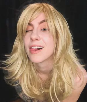 Comicbookgirl19 / DanikaXIX / pirateflagnislandgirl nude photo #0523