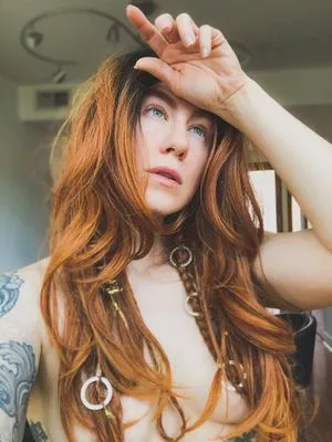 Comicbookgirl19 / DanikaXIX / pirateflagnislandgirl nude photo #0527