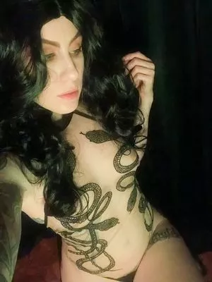 Comicbookgirl19 / DanikaXIX / pirateflagnislandgirl nude photo #0541