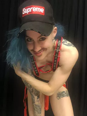 Comicbookgirl19 / DanikaXIX / pirateflagnislandgirl nude photo #0639