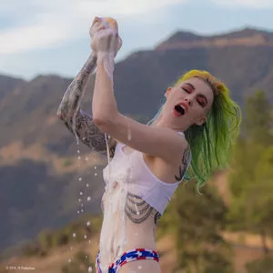 Comicbookgirl19 / DanikaXIX / pirateflagnislandgirl nude photo #0647