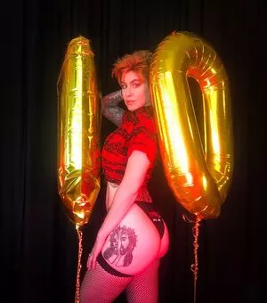 Comicbookgirl19 / DanikaXIX / pirateflagnislandgirl nude photo #0704