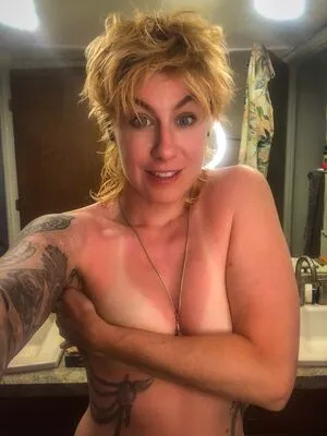 Comicbookgirl19 / DanikaXIX / pirateflagnislandgirl nude photo #0731