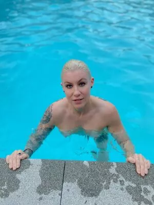 Comicbookgirl19 / DanikaXIX / pirateflagnislandgirl nude photo #0772