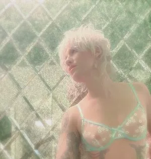 Comicbookgirl19 / DanikaXIX / pirateflagnislandgirl nude photo #0786