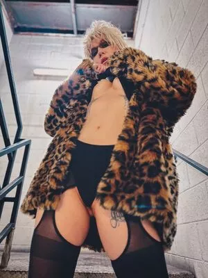 Comicbookgirl19 / DanikaXIX / pirateflagnislandgirl nude photo #0802