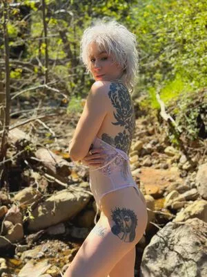 Comicbookgirl19 / DanikaXIX / pirateflagnislandgirl nude photo #0853