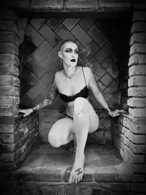 Comicbookgirl19 / DanikaXIX / pirateflagnislandgirl nude photo #0899