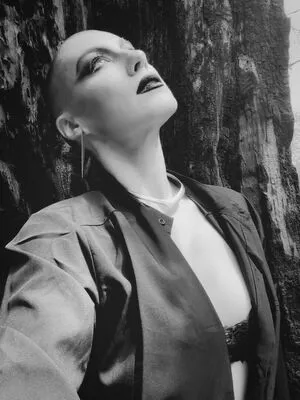 Comicbookgirl19 / DanikaXIX / pirateflagnislandgirl nude photo #0911