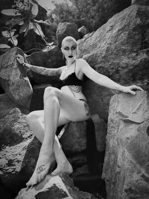 Comicbookgirl19 / DanikaXIX / pirateflagnislandgirl nude photo #0914