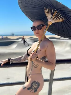 Comicbookgirl19 / DanikaXIX / pirateflagnislandgirl nude photo #0929