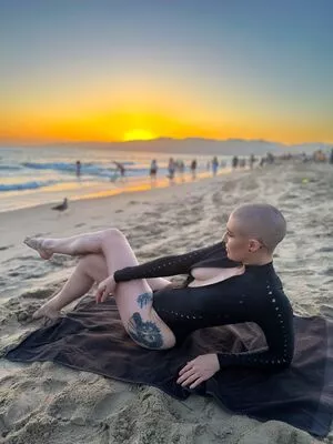 Comicbookgirl19 / DanikaXIX / pirateflagnislandgirl nude photo #0965