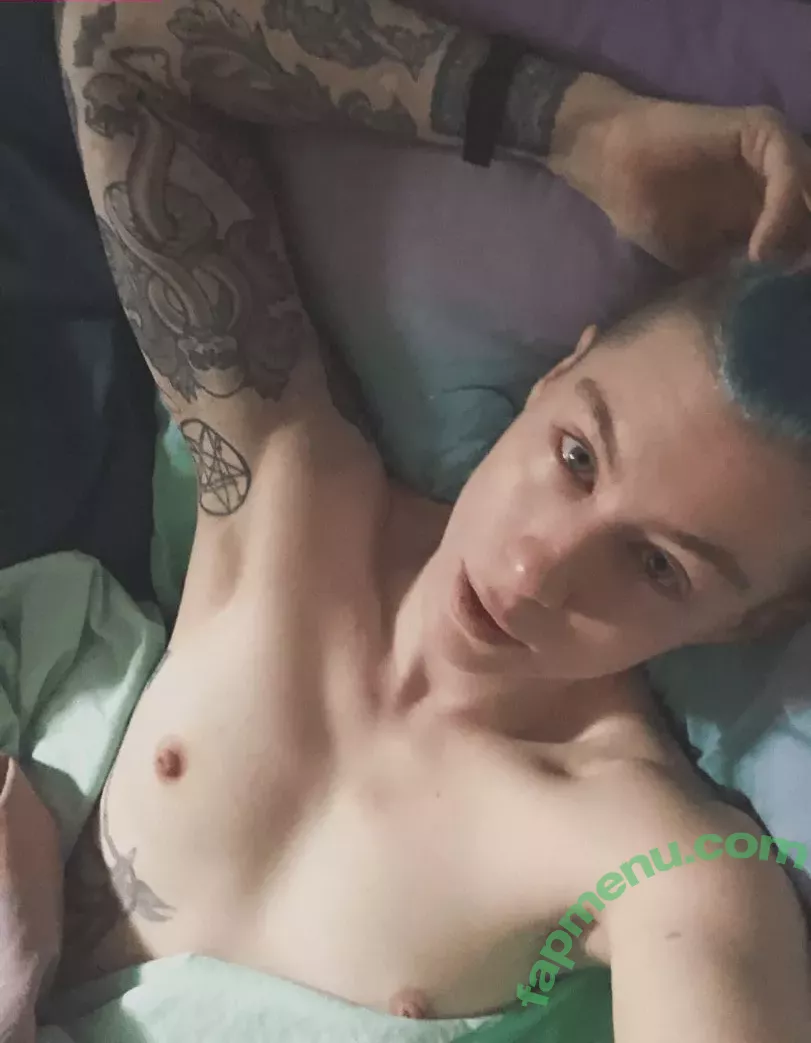 Comicbookgirl19 nude photo #0200 (DanikaXIX / pirateflagnislandgirl)