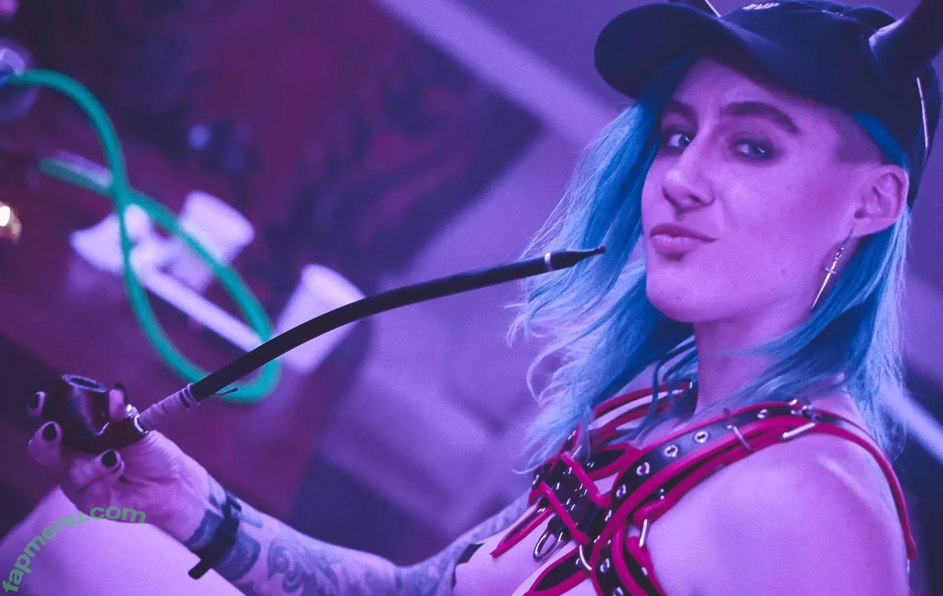 Comicbookgirl19 nude photo #0222 (DanikaXIX / pirateflagnislandgirl)