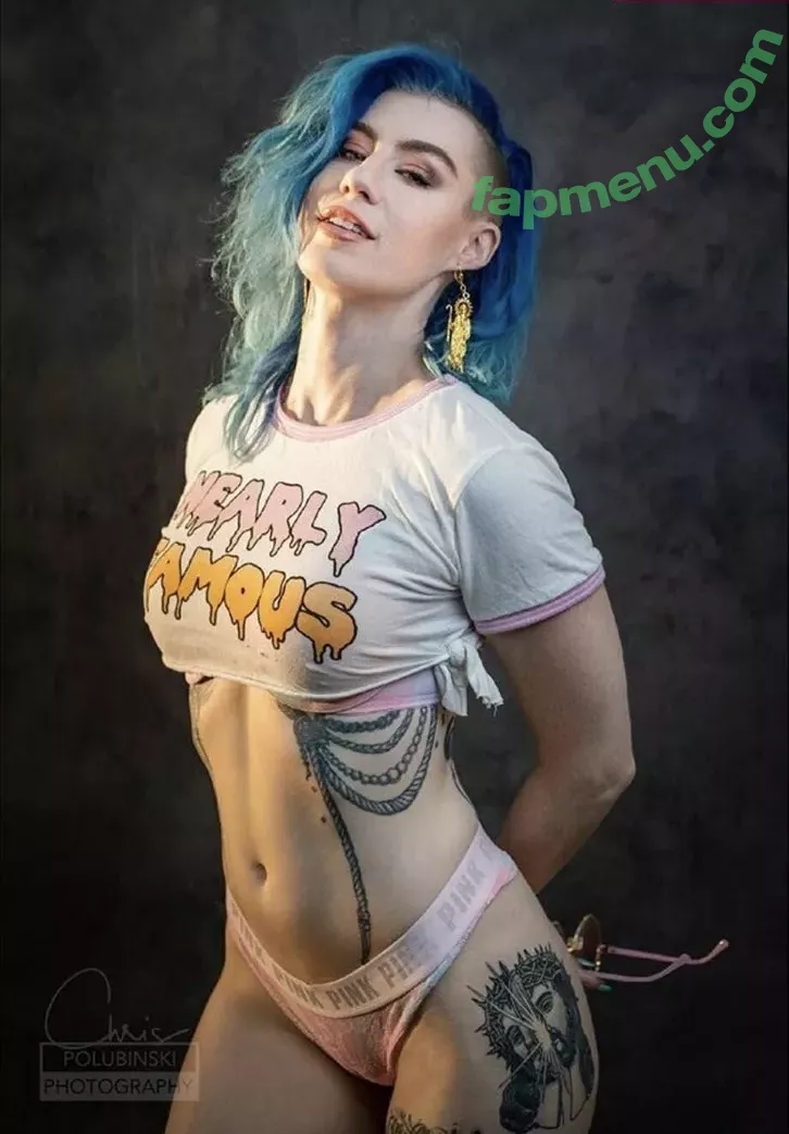 Comicbookgirl19 nude photo #0262 (DanikaXIX / pirateflagnislandgirl)