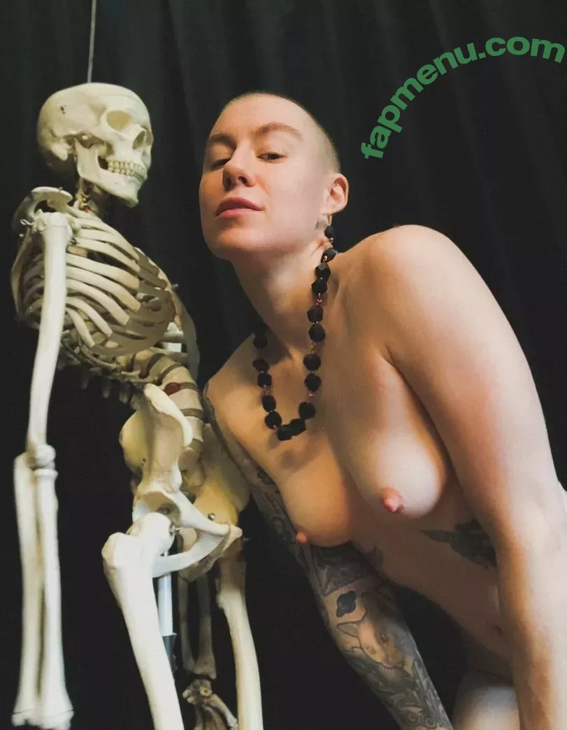 Comicbookgirl19 nude photo #0313 (DanikaXIX / pirateflagnislandgirl)