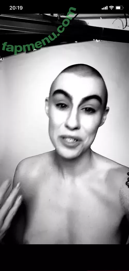 Comicbookgirl19 nude photo #0318 (DanikaXIX / pirateflagnislandgirl)