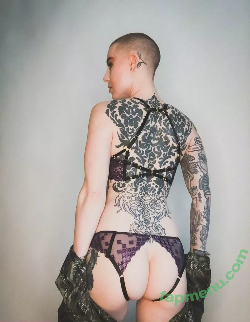 Comicbookgirl19 nude photo #0335 (DanikaXIX / pirateflagnislandgirl)