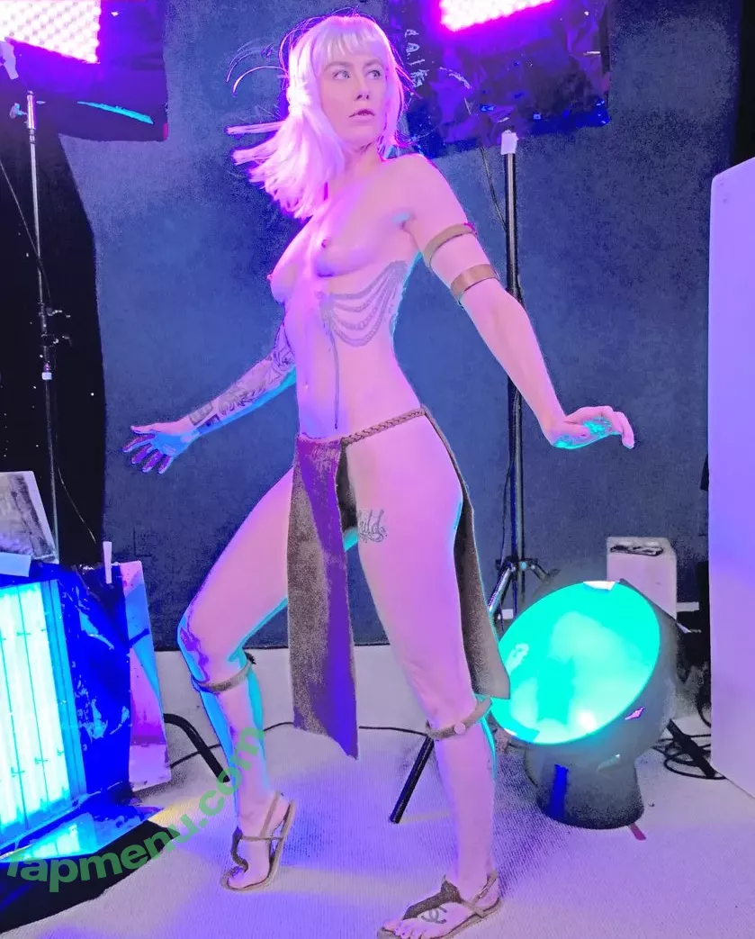 Comicbookgirl19 nude photo #0455 (DanikaXIX / pirateflagnislandgirl)