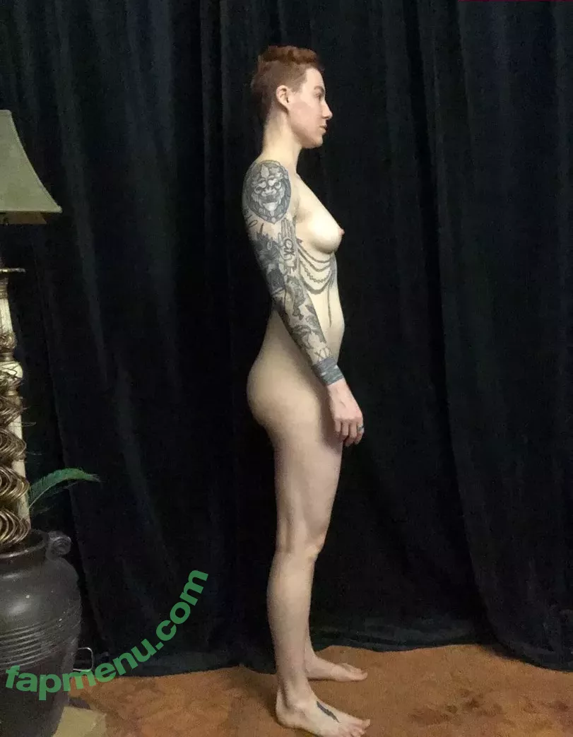 Comicbookgirl19 nude photo #0549 (DanikaXIX / pirateflagnislandgirl)