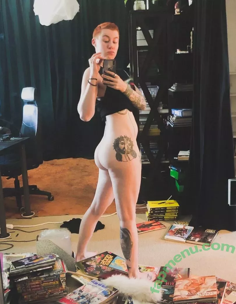 Comicbookgirl19 nude photo #0551 (DanikaXIX / pirateflagnislandgirl)