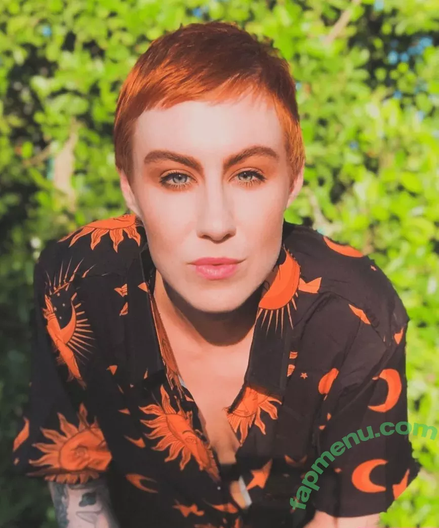 Comicbookgirl19 nude photo #0579 (DanikaXIX / pirateflagnislandgirl)