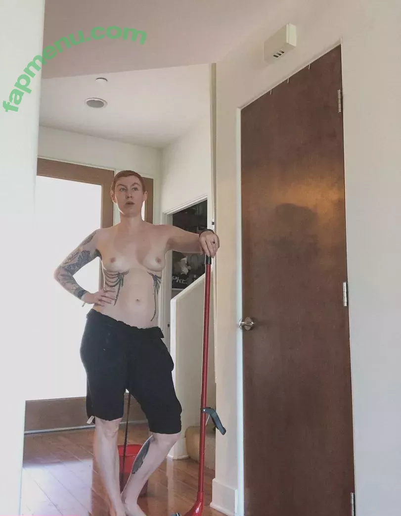 Comicbookgirl19 nude photo #0595 (DanikaXIX / pirateflagnislandgirl)