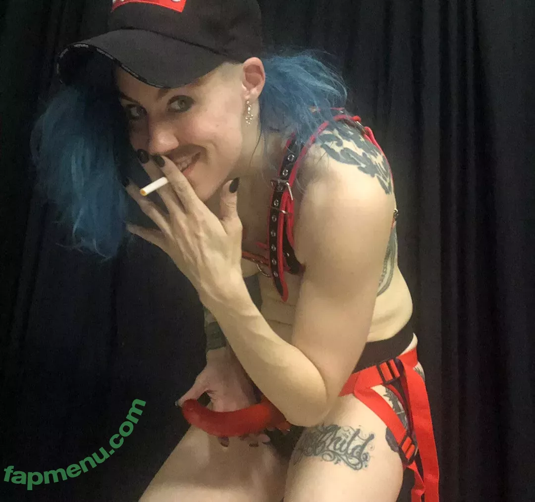 Comicbookgirl19 nude photo #0625 (DanikaXIX / pirateflagnislandgirl)