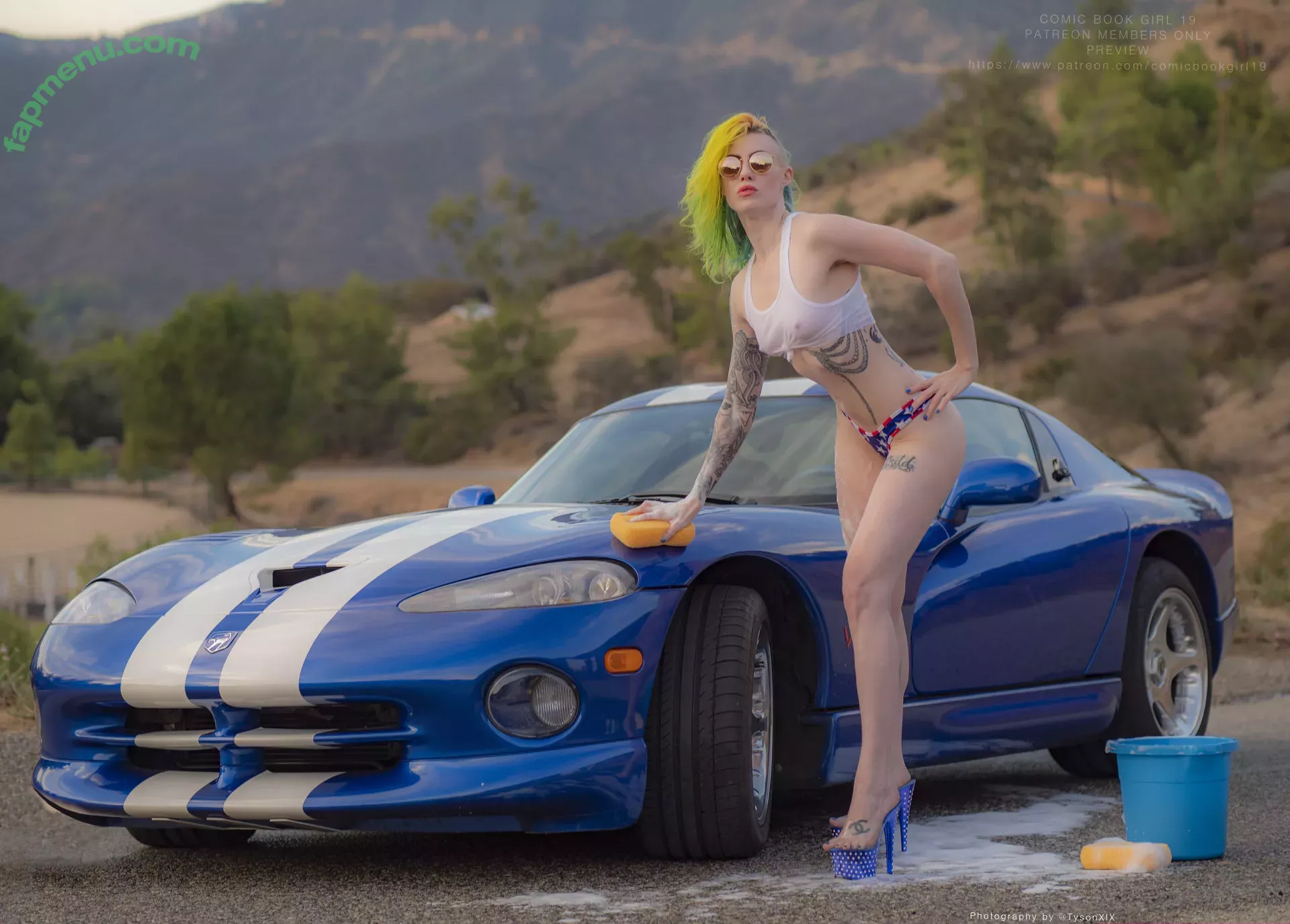 Comicbookgirl19 nude photo #0644 (DanikaXIX / pirateflagnislandgirl)