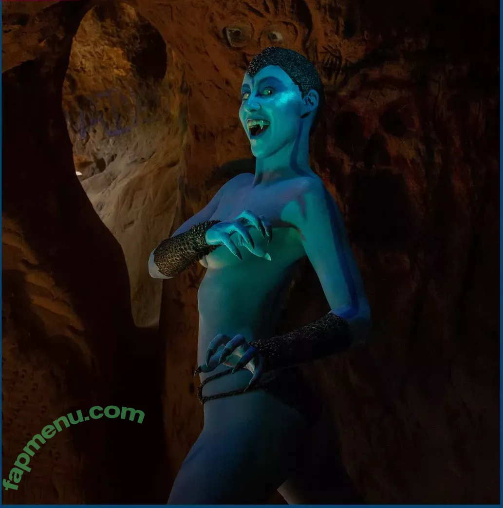 Comicbookgirl19 nude photo #0670 (DanikaXIX / pirateflagnislandgirl)